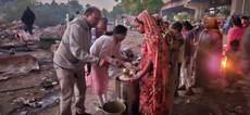 Zerstörung des "Handwerker Slum" in Anand 14.12.2024